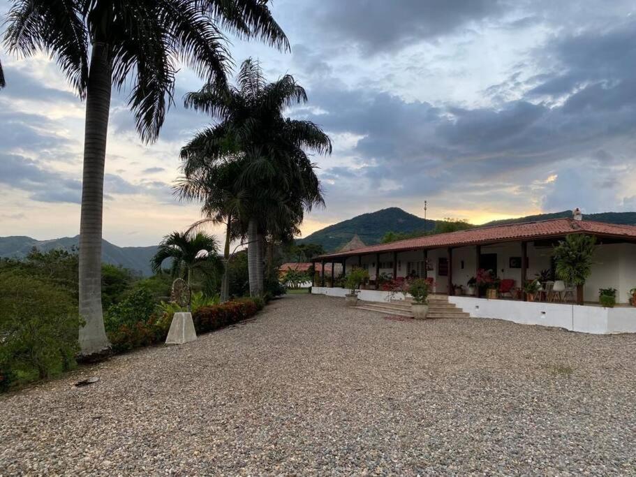 Finca Campestre Con Hermosa Vista Anapoima Exterior foto